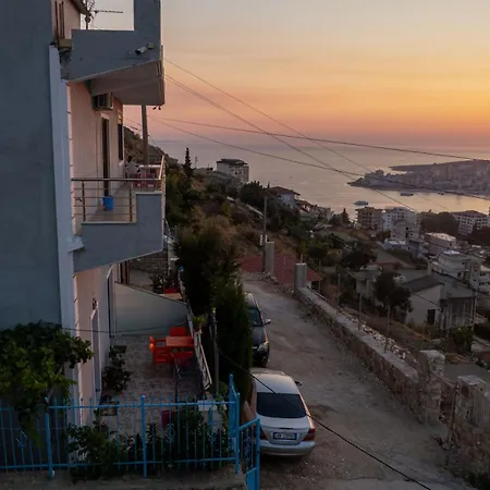 Sunshine Sarande